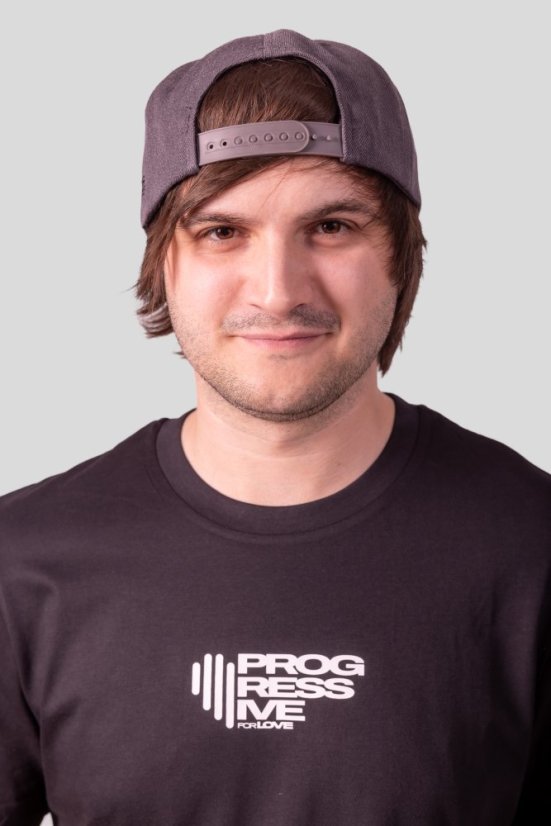 “Progressive for Love” T-shirt - Colour: Black, Size: S