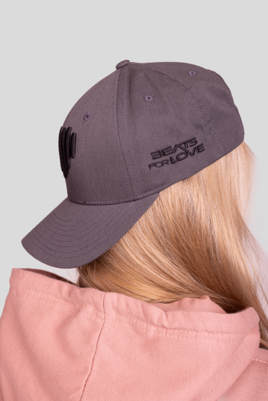 “Grey Heart“ Baseball Cap