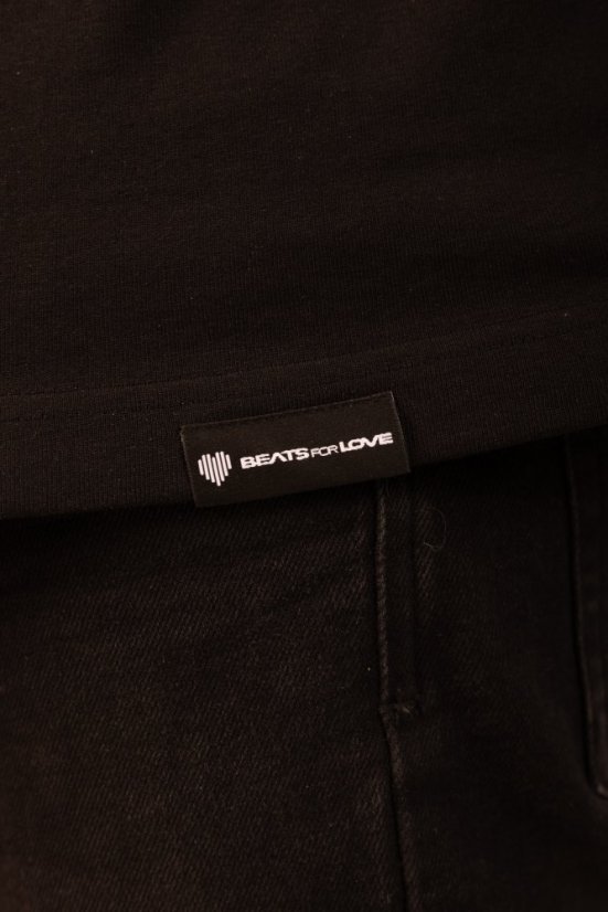 Unisex Oversize triko „Heart of Steel” - Barva: Černá, Velikost: S