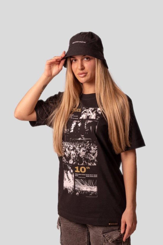 “ANNIVERSARY” Unisex Oversize T-shirt